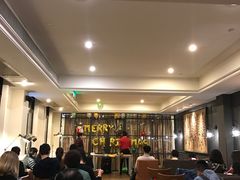 大堂-星巴克臻选(广州沙面店)