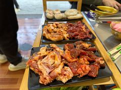 秘制生牛肉-阿昌白族石板烧·菌锅(大理古城店)