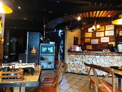 -何师烧烤Pro ·江湖川菜·小龙虾·精酿(太古里旗舰店)