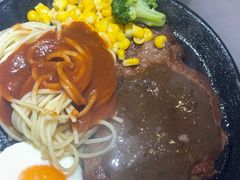 -汤姆家的牛排意面披萨(融创茂店)