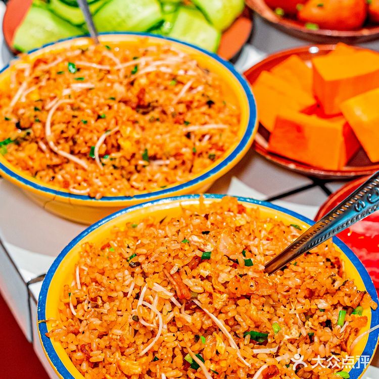 这家火锅确实该歪!菜品也太好吃了😋