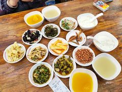 -罗平振兴老店砂锅饭(文笔路店)