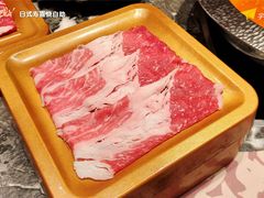 -牛YO寿喜烧·铁板烧和牛火锅自助(市府恒隆店)