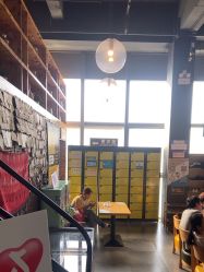 -零重力蹦床空间·滑梯·海洋球·团建(奥特莱斯店)