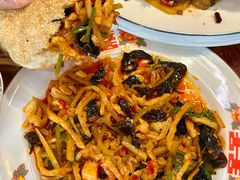 -满堂春特色餐馆