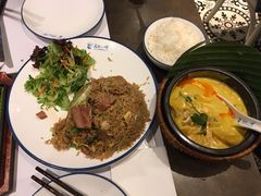 -美奈小馆·越南料理(中航城君尚购物中心店)