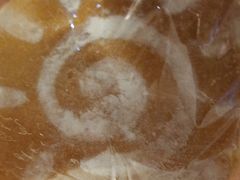 荔浦芋泥包-啊噗吐呦现场烘焙(麦凯乐店)