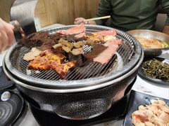 -啊美丽炭火烤肉(滑翔一店)