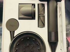 -百老汇(海港城海洋中心店)