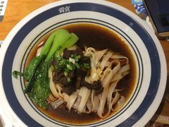 -霸蛮湖南菜·牛肉粉(荣京西街店)