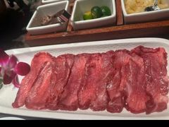 -左庭右院鲜牛肉火锅黑金店(陆家嘴中心店)