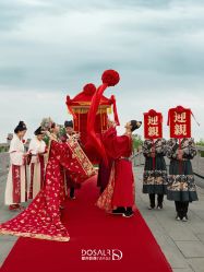 -都市丽人婚纱摄影