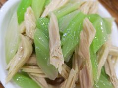 西芹腐竹-老陕兄弟(彩虹新城店)