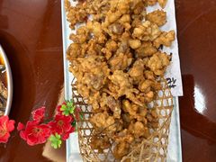 -红岩美食坊(伊春市伊春区)