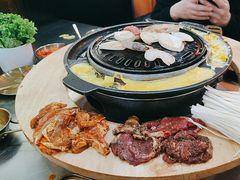 -胡悦里韩式烤肉(芝罘万达广场店)
