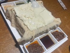 -95号酱骨·一块豆腐(展春园西路店)