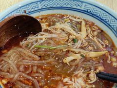 -魔都三兄弟酸辣粉·蘸卤炸串(虹桥万科店)