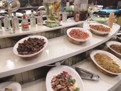 -好伦哥(温都水城店)