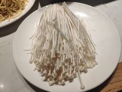 -杨氏青龙虾·羊蝎子(金盛路总店)