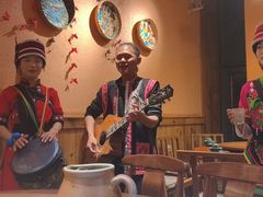 -老滇山寨•云南特色菜•地方菜•民族风情歌舞表演(金碧店)