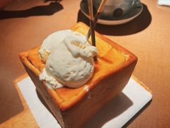 面包遇上冰淇淋-新发现(宝山龙湖店)