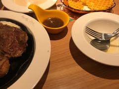 -豪客来牛排(商汇人和广场店)