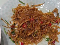 -哈啾嗨·新概念蒙餐(红星新城店)