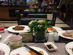 -安徽饭店·白鹭阁自助餐厅(梅山路店)