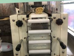 -上海哈尔滨食品厂(汇联商厦店)