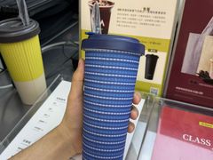 -M Stand(南京新街口金鹰店)