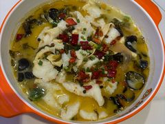 -小六鱼你.下饭酸菜鱼(益田假日广场店)