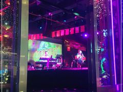 -喜鹊音乐酒馆(西街店)