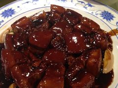 本帮红烧肉-老人和饭店(打浦路店)