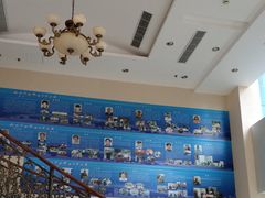 -上海市虹口区青少年活动中心(欧阳路)