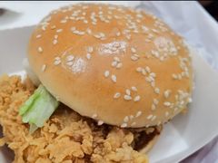 香辣鸡腿堡单人餐兑换券-肯德基(大悦城D馆店)