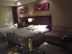 iphone_upload_pic-上海浦东绿地铂骊酒店