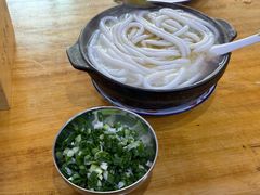 三鲜沾水粗米线-贵州沾水米线(学田湾店)