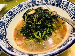 -山明水秀大饭店