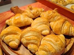 -涨巢·潮玩水疗局