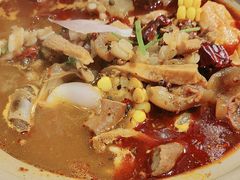 -沙胆彪炭炉牛杂煲(上海日月光广场店)