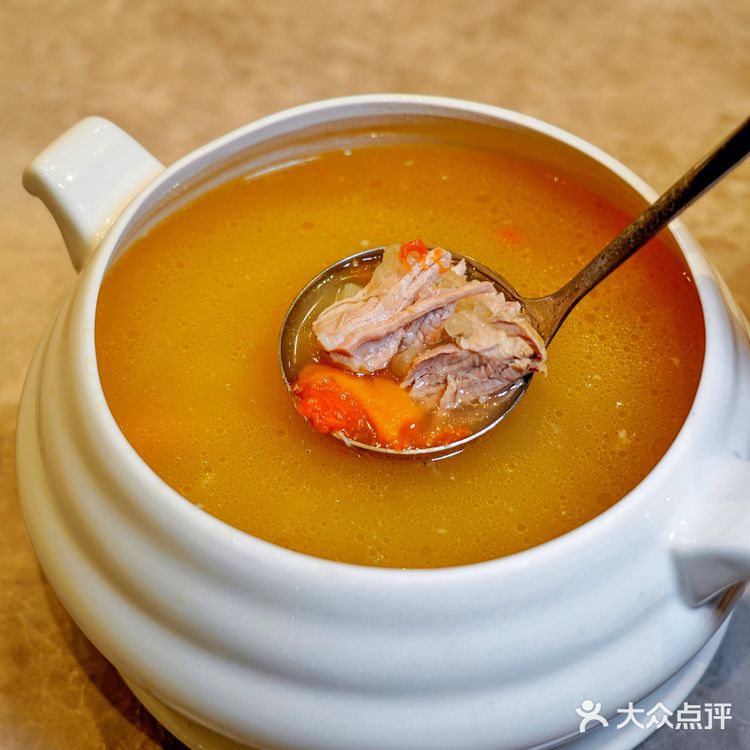 🌟 巨资打造“小圆明园”，年夜饭来这家中餐厅倍有面儿‼️