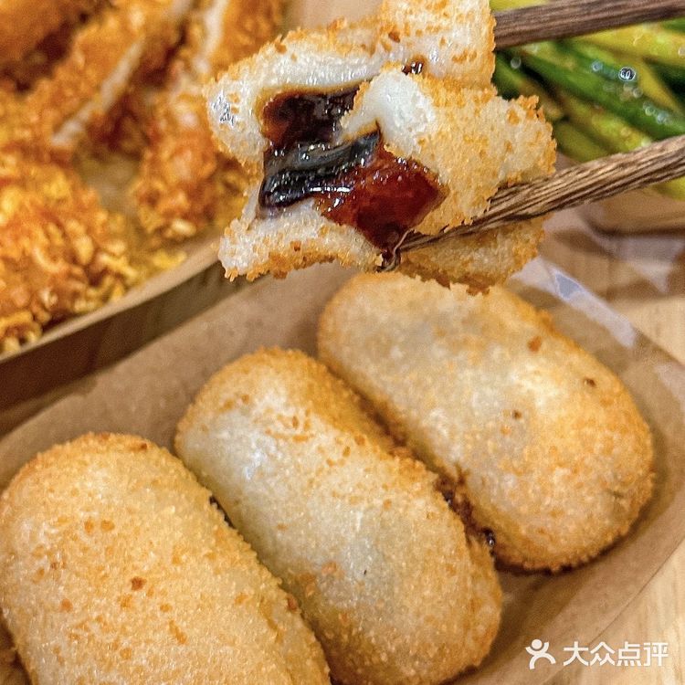 多少次来长沙就是为了这口油炸烧麦！