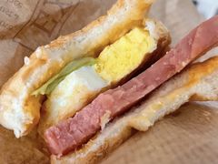 藤椒火腿煎蛋三明治-幸运咖(公园茂直营店)