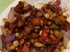 椒香虾仁爆鸡球-陈傻子餐厅(世纪都会店)