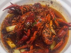 -肥肥虾庄·金牌油焖大虾(沙湖店)
