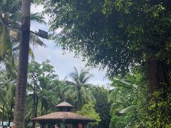-三亚亚龙湾雅高美爵酒店
