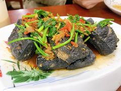 长沙臭豆腐-湖南人家湘菜馆(镇江路店)
