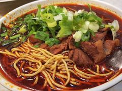 正宗牛肉面-汪胖子襄阳牛肉面(华丰路店)