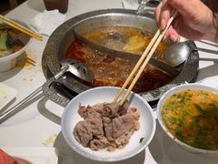-嘎琉鲜切牛肉自助火锅