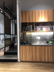 -Mentor Hair Salon